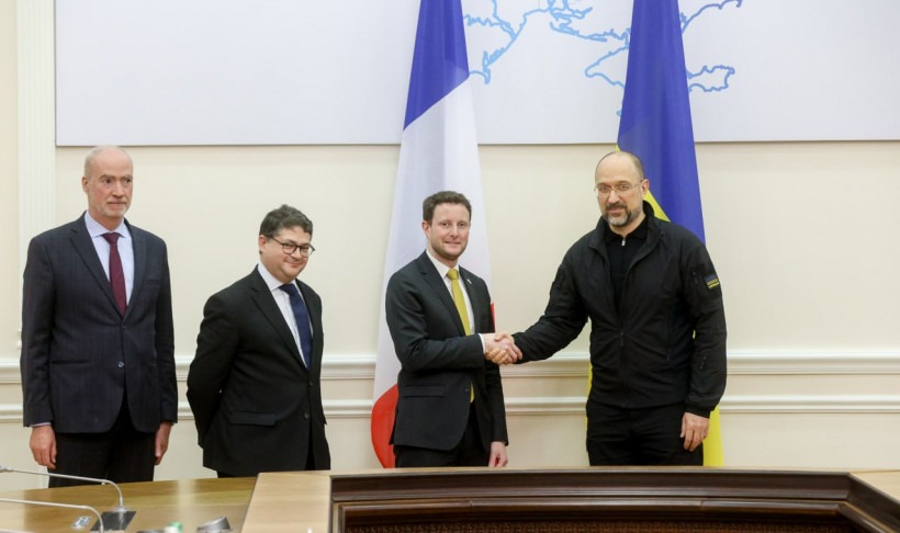 Прем’єр-міністр обговорив проекти швидкого відновлення з Міністром транспорту Франції Прем’єр-міністр обговорив проекти швидкого відновлення з Міністром транспорту Франції